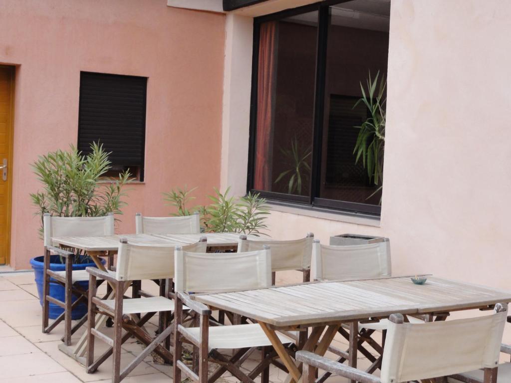 Hotel L'Hacienda มาร์ติกส์ ภายนอก รูปภาพ