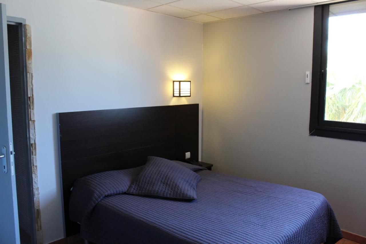 Hotel L'Hacienda มาร์ติกส์ ภายนอก รูปภาพ